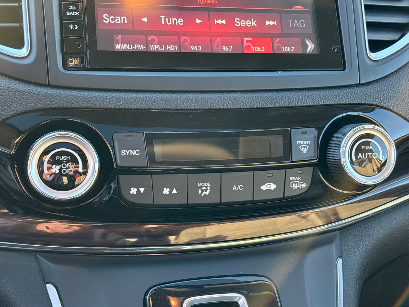 Used 2016 Honda CR-V EX-L image 25