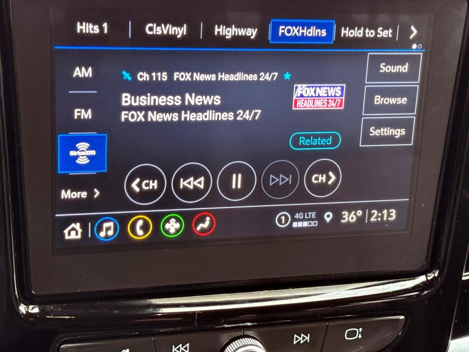 Certified 2023 Chevrolet Traverse LT image 20