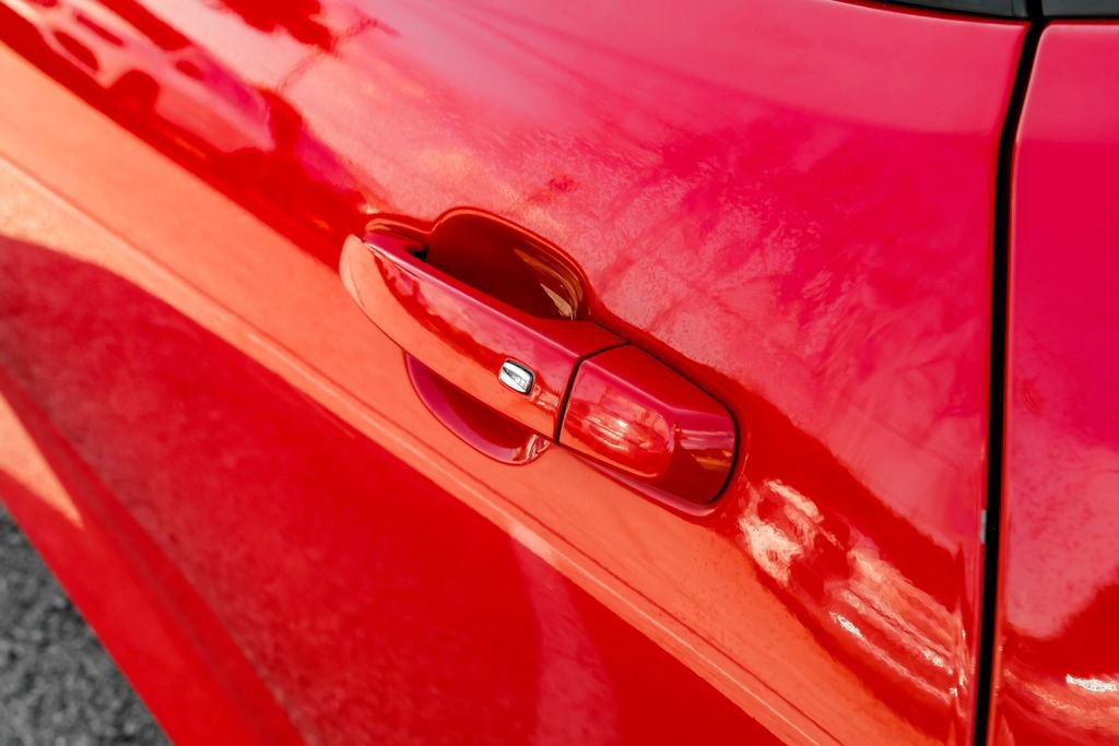 Used 2018 Chevrolet Camaro LT RWD image 33