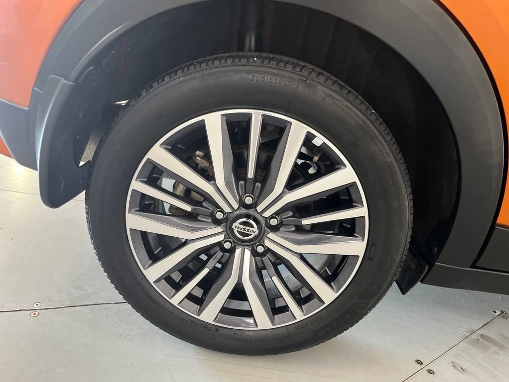 Used 2021 Nissan Kicks SV FWD image 15