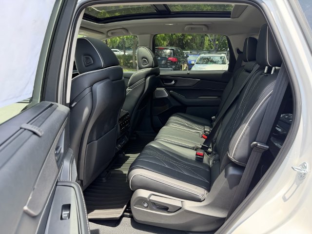 New 2026 Acura MDX w/ Advance Package AWD/4WD image 11