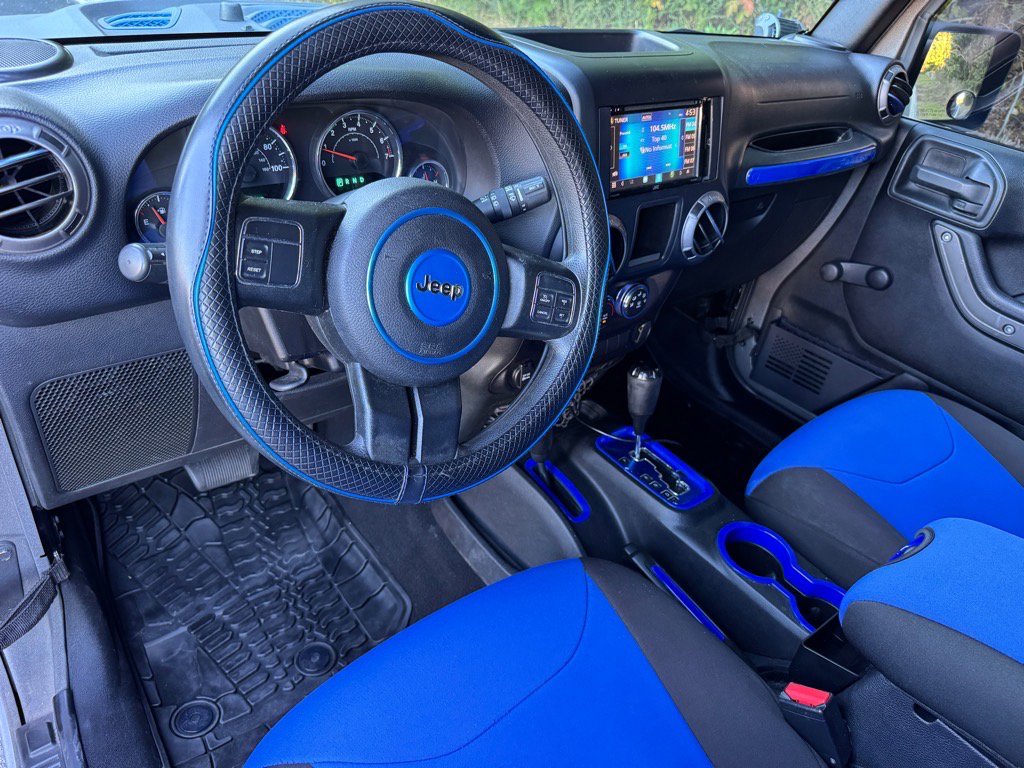 Used 2016 Jeep Wrangler Sport image 7