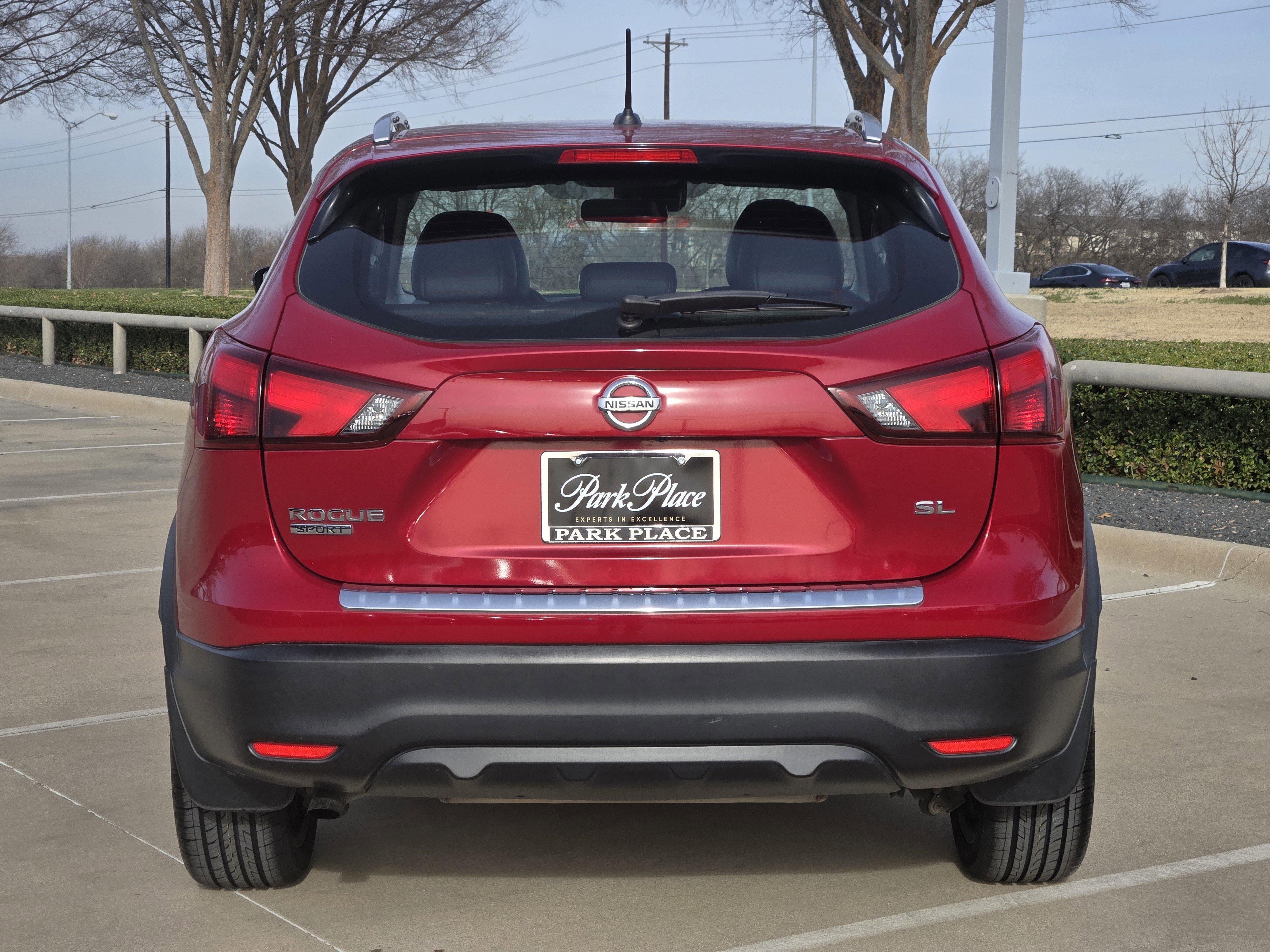 Used 2018 Nissan Rogue Sport SL w/ SL Premium Package image 5