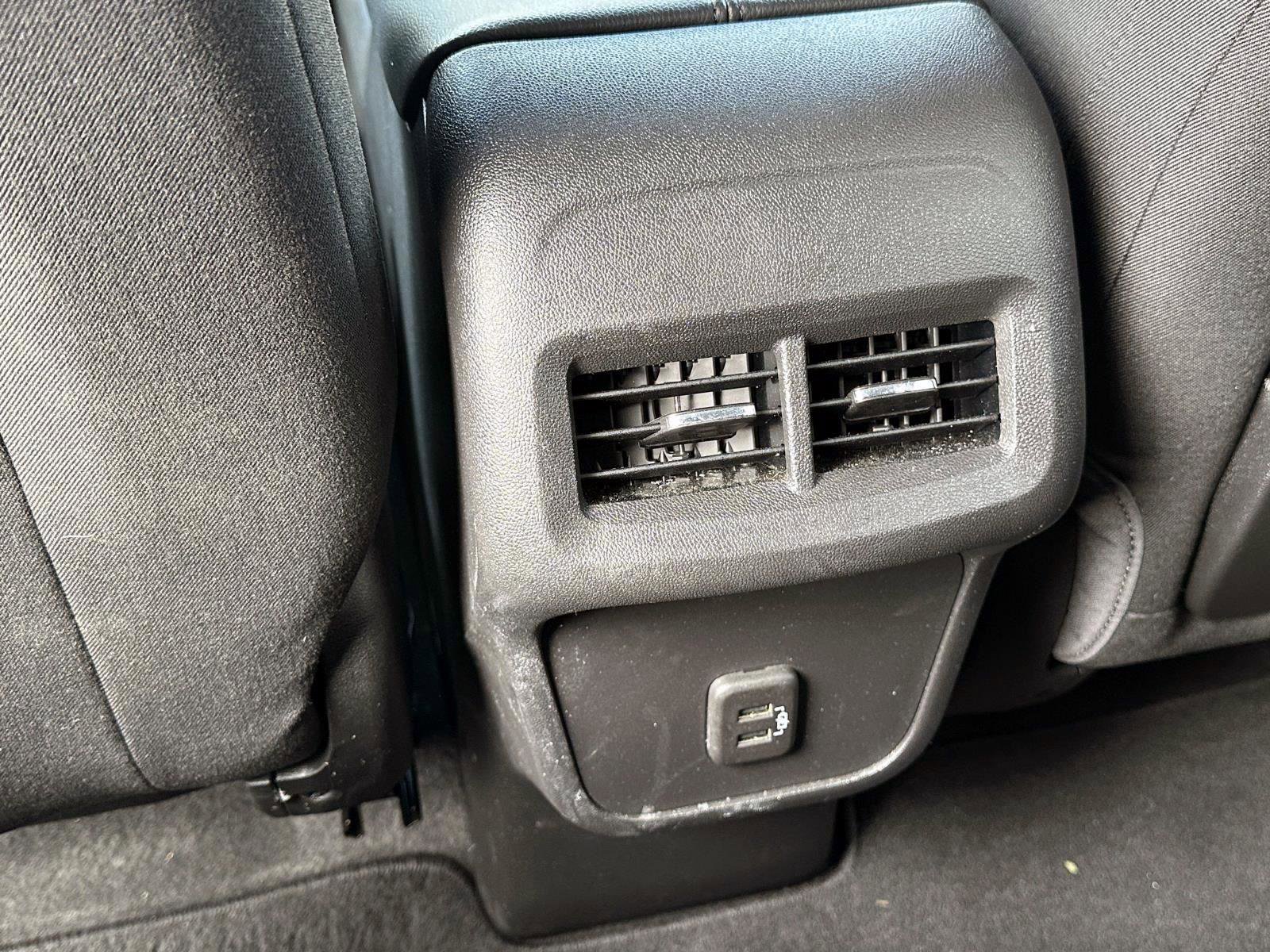 Certified 2023 GMC Terrain SLE w/ Driver Convenience Package image 13