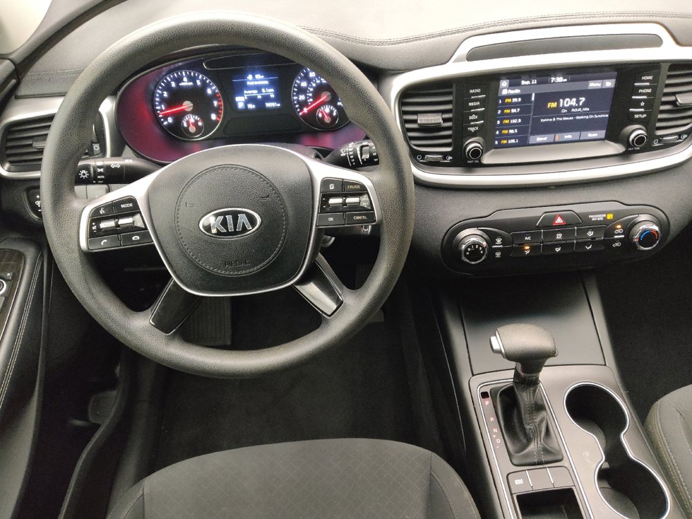 Used 2020 Kia Sorento LX image 22