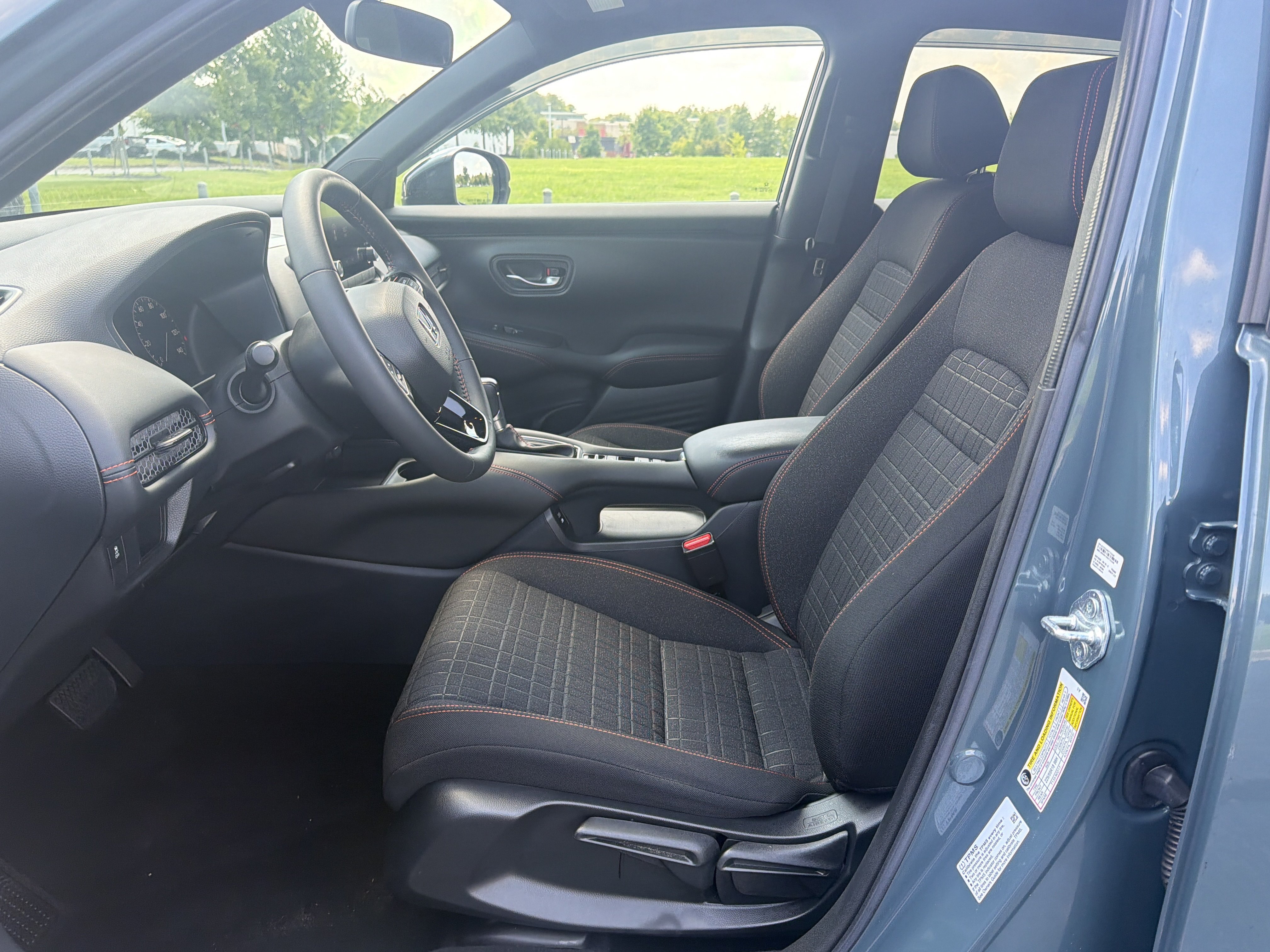Certified 2024 Honda HR-V Sport image 24