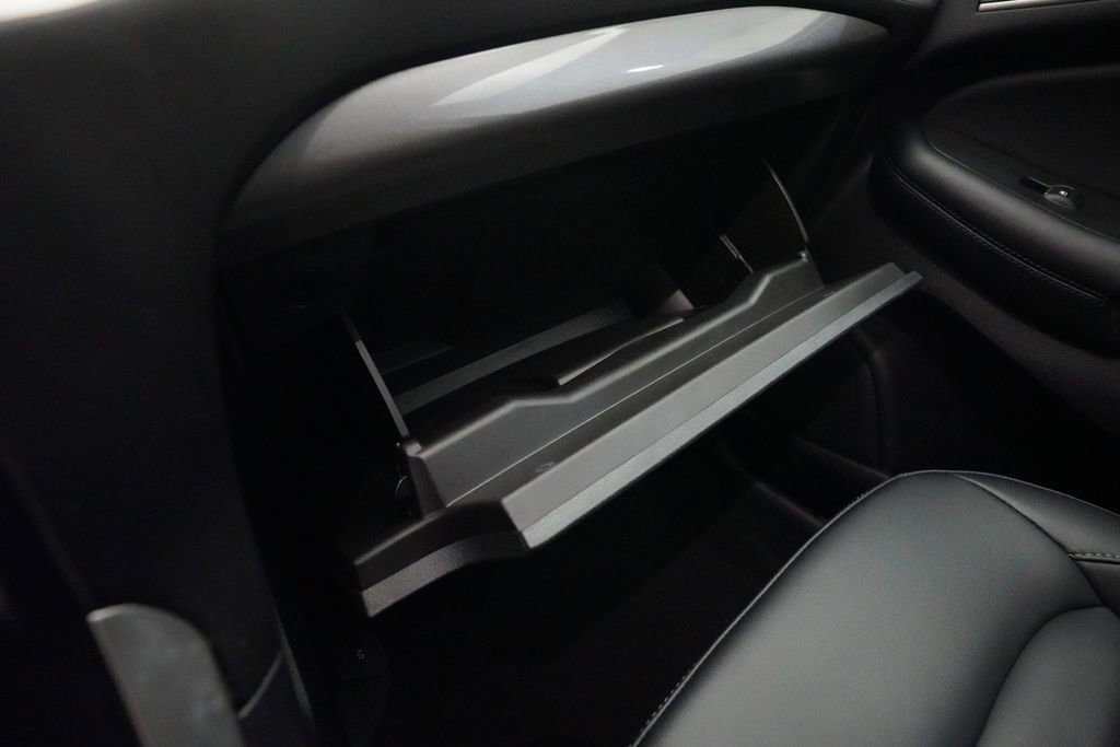 Used 2024 Ford Edge SEL w/ Convenience Package image 32