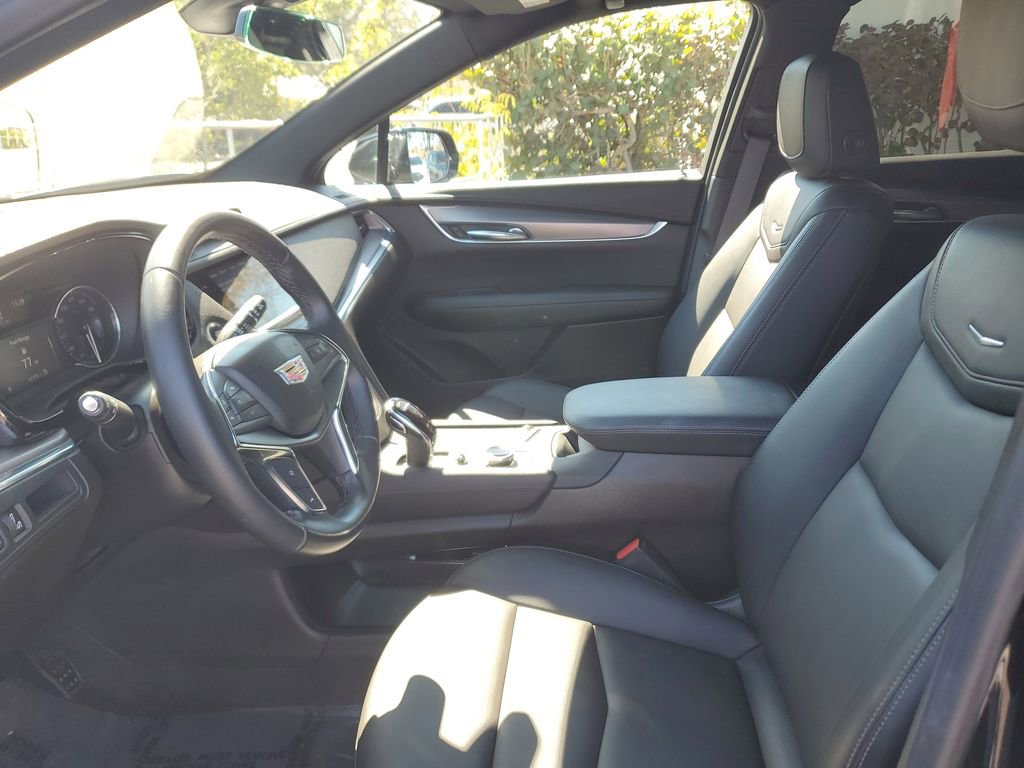 Certified 2022 Cadillac XT5 Luxury image 21