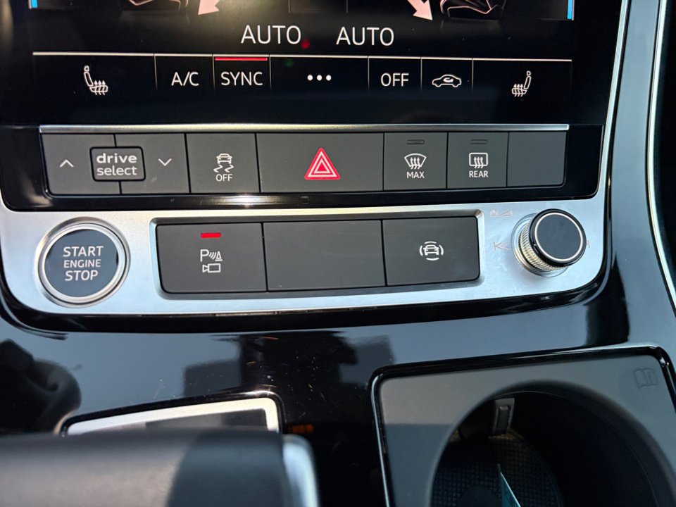 Used 2025 Audi Q7 2.0T Premium w/ Convenience Package image 20