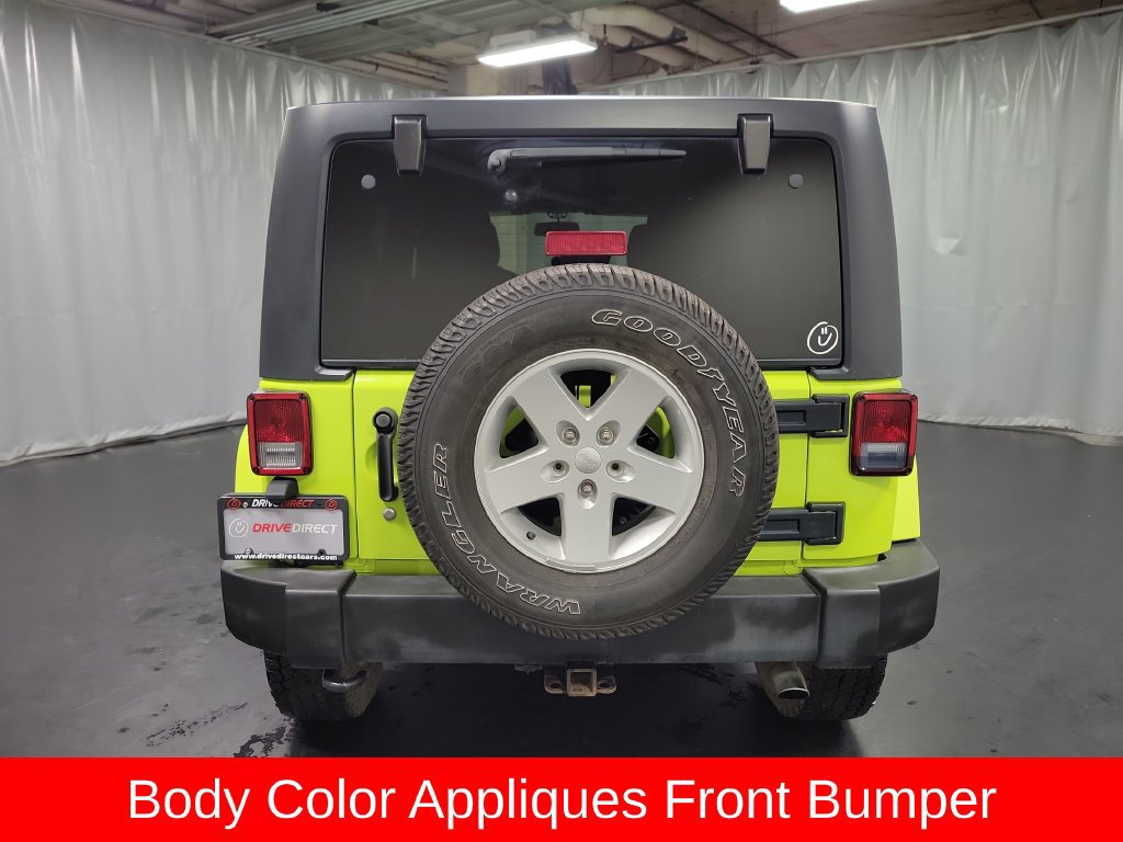 Used 2016 Jeep Wrangler Unlimited Sahara w/ Mopar Chrome Edition Group AWD/4WD image 8