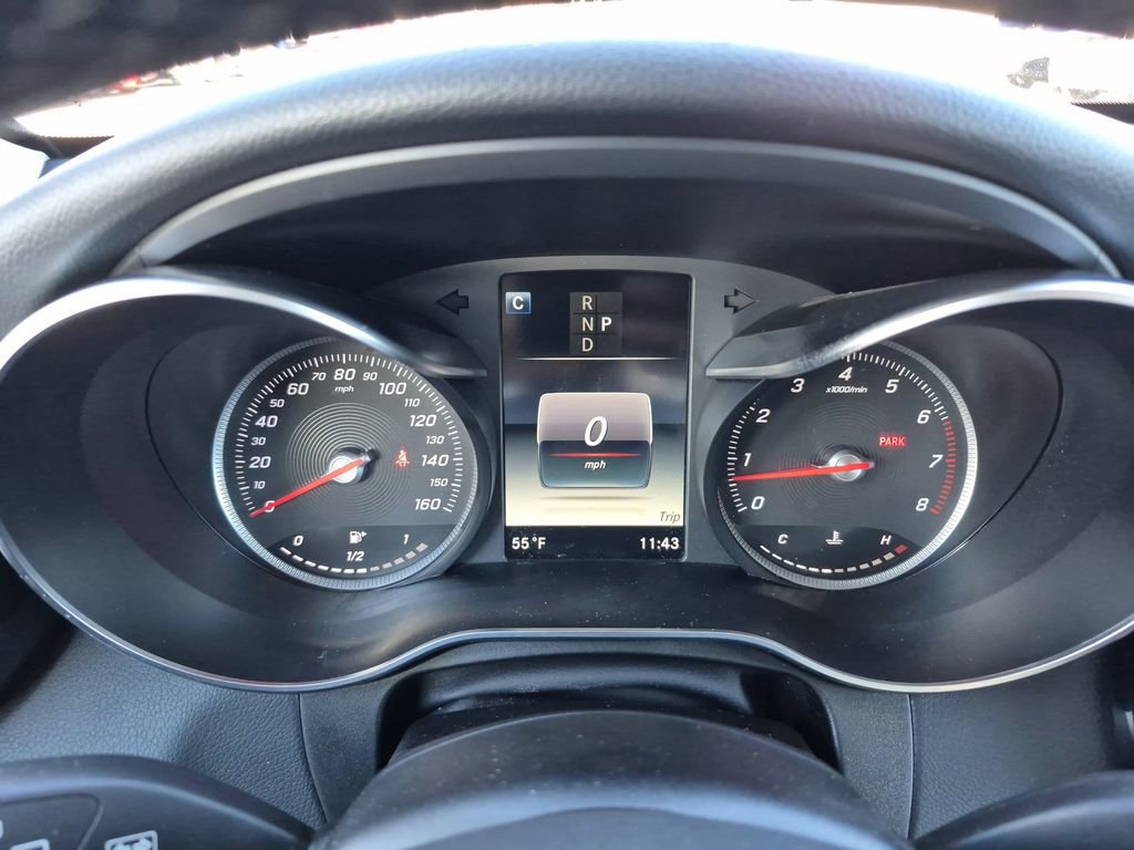 Used 2019 Mercedes-Benz GLC 300 4MATIC image 20