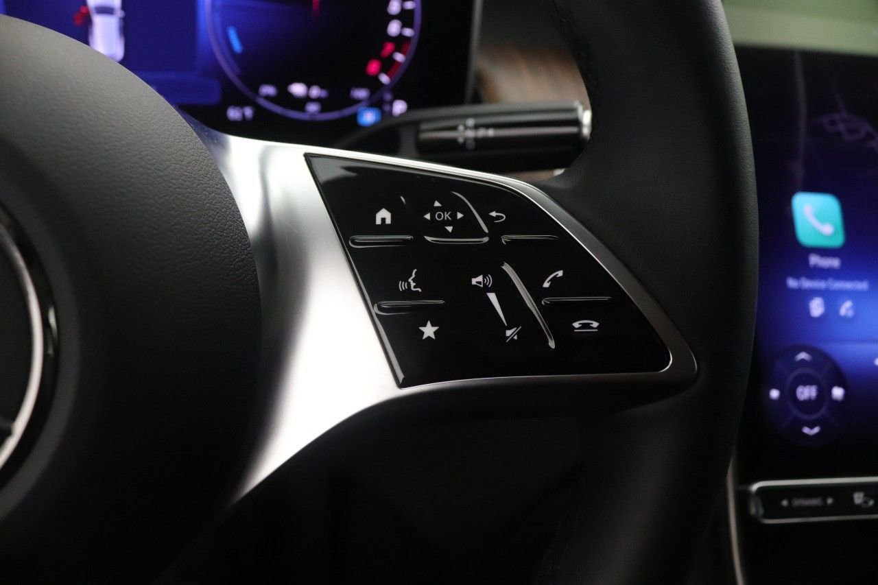 Certified 2025 Mercedes-Benz GLC 350e 4MATIC image 14