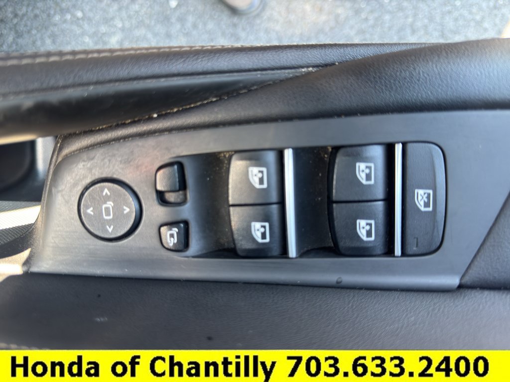 Used 2022 BMW 530i xDrive w/ Premium Package AWD/4WD image 20