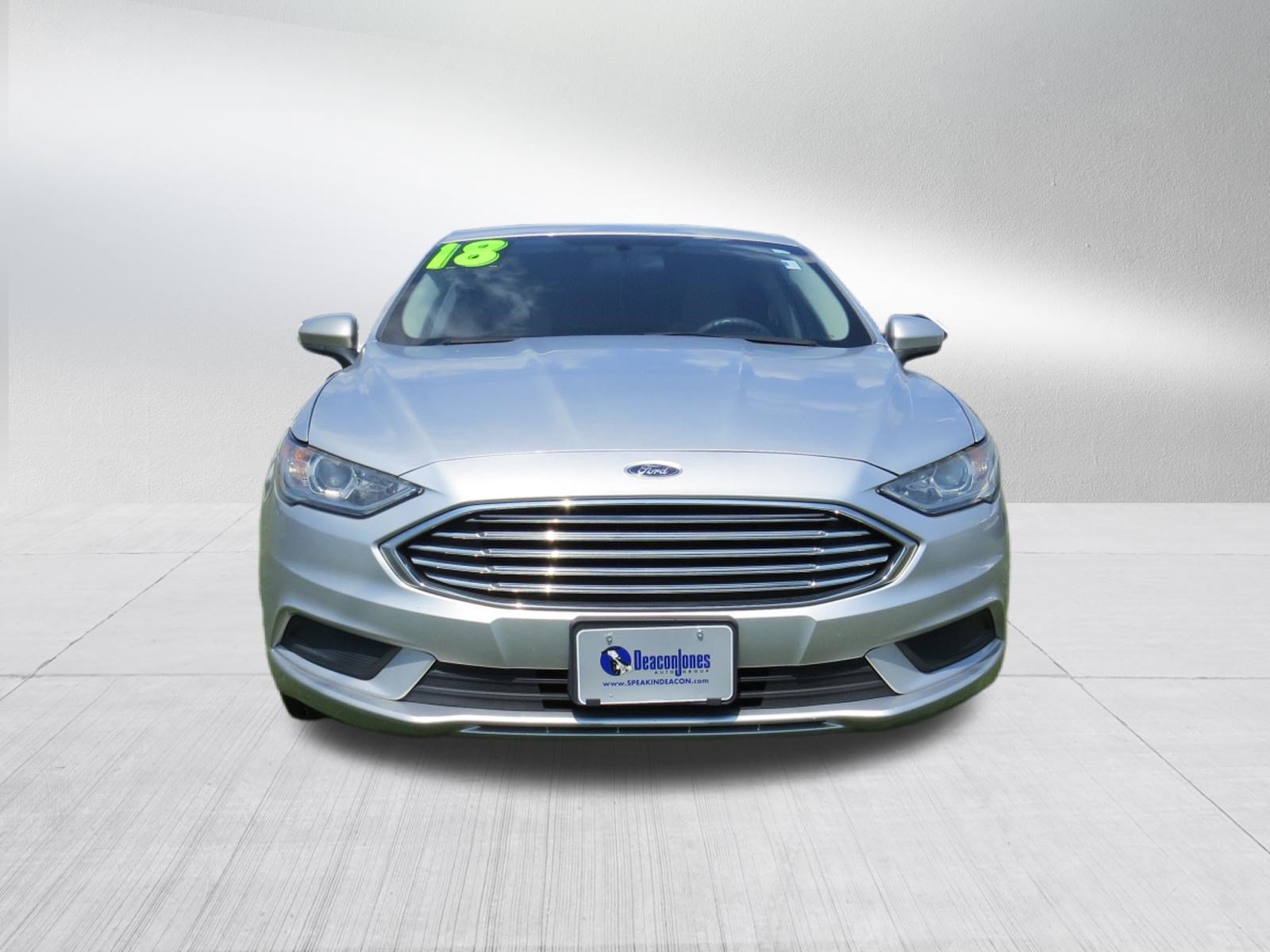 Used 2018 Ford Fusion S FWD image 8