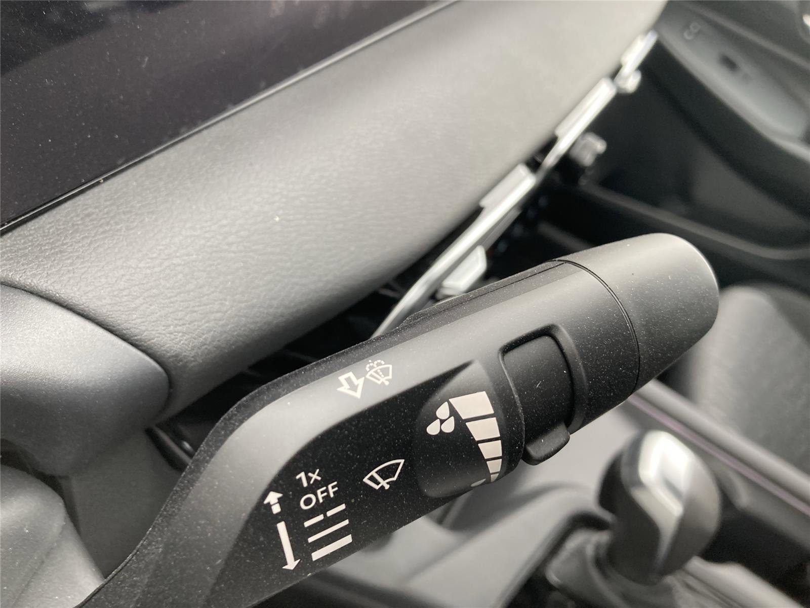 New 2026 Nissan Sentra SV w/ SV Convenience Package image 21