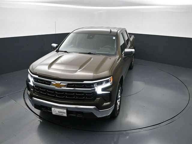 Used 2023 Chevrolet Silverado 1500 LT AWD/4WD image 24