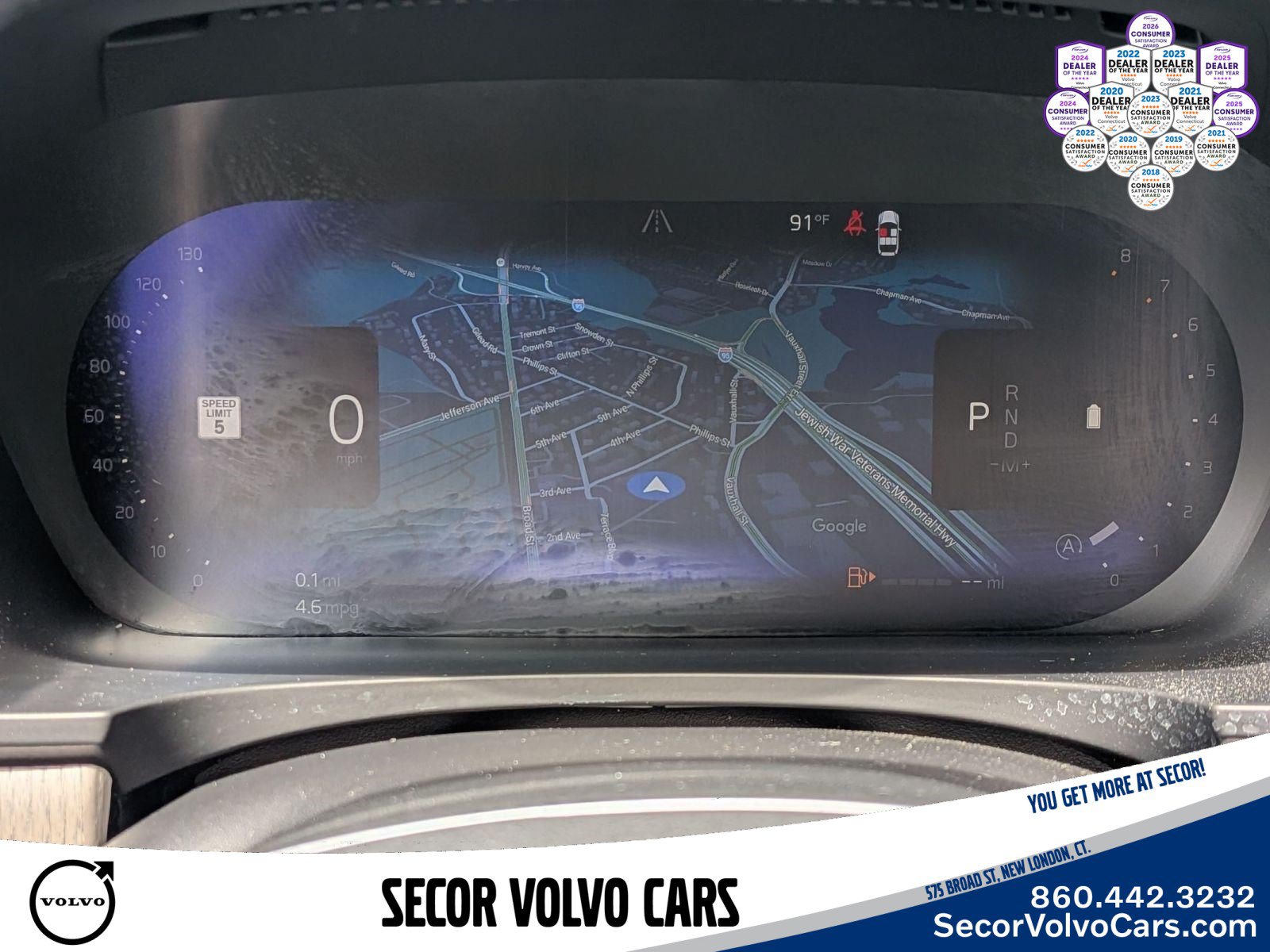 Used 2025 Volvo V90 B6 Cross Country Ultra AWD/4WD image 22