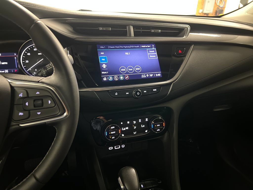 Used 2023 Buick Encore GX Select AWD/4WD image 22