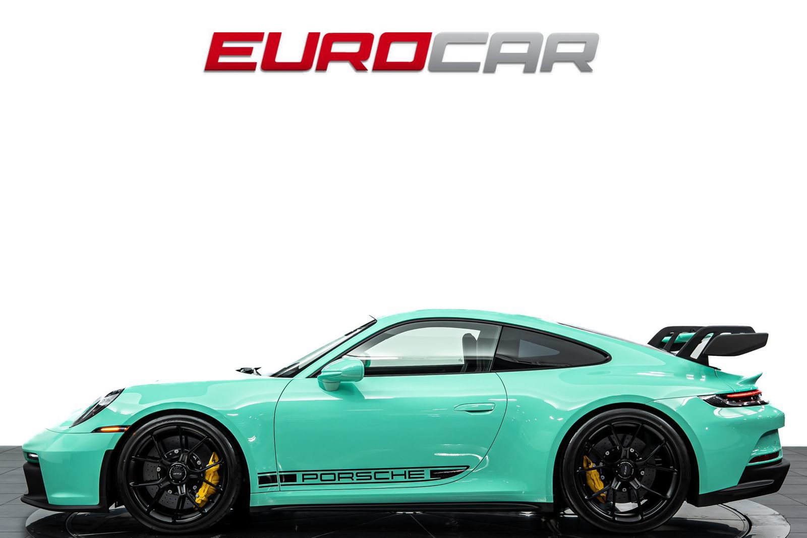 Used 2022 Porsche 911 GT3 RWD image 2