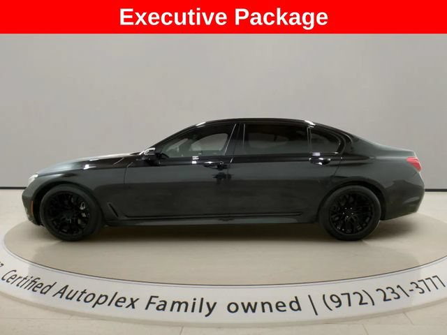 Used 2017 BMW 740i RWD image 2