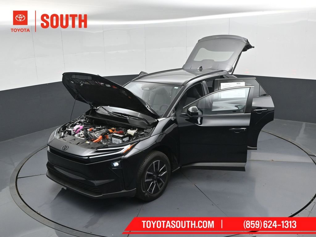 Used 2026 Toyota bZ FWD image 58