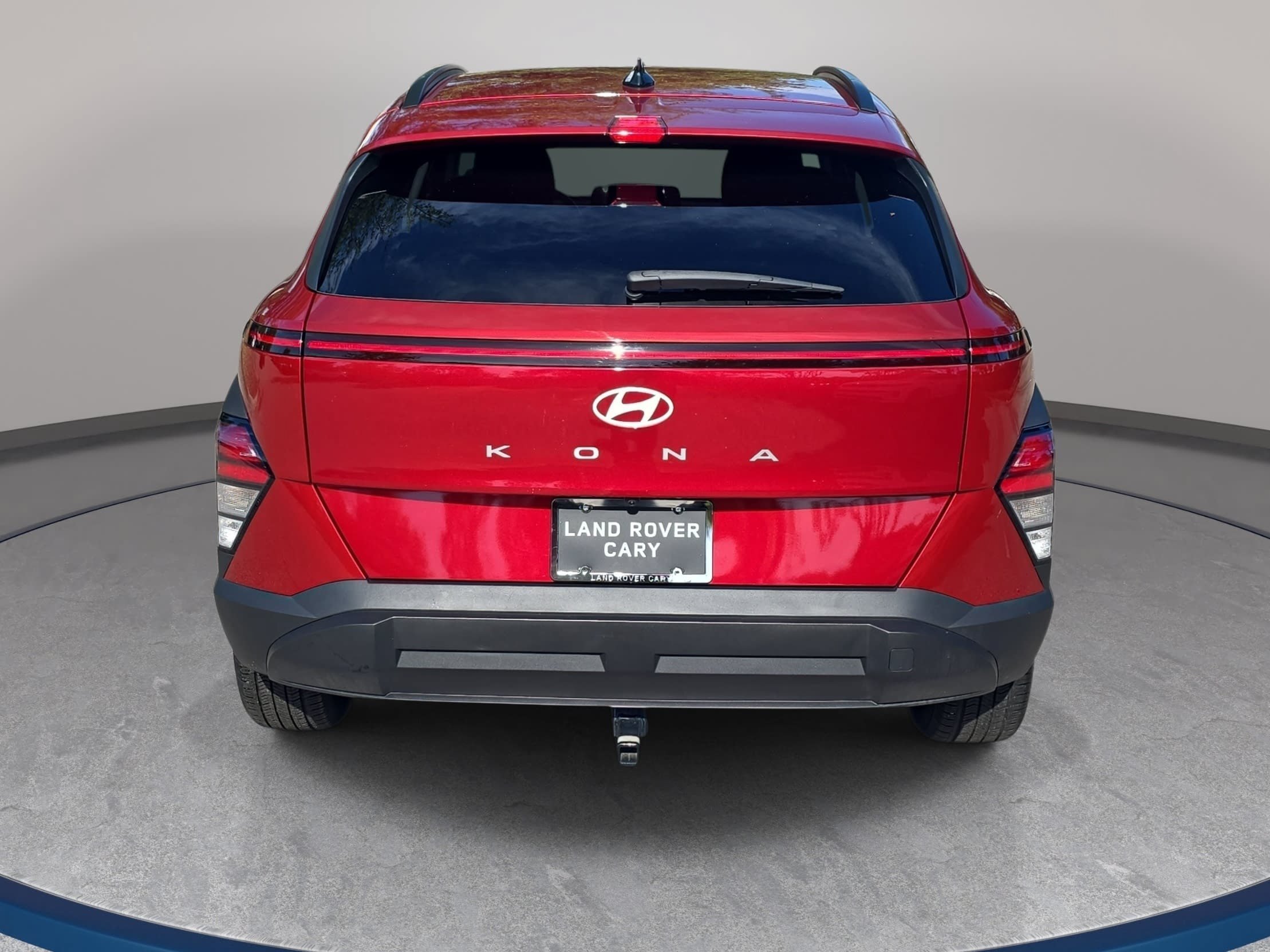 Used 2025 Hyundai Kona SEL FWD image 6