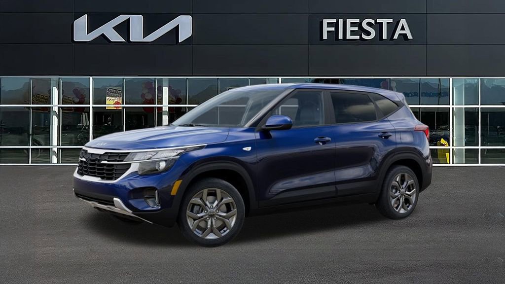 New 2026 Kia Seltos LX AWD/4WD image 3