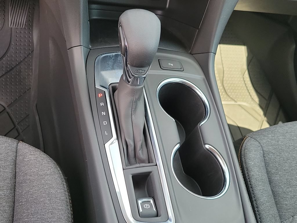 Used 2024 Chevrolet Equinox LT w/ LPO, Floor Liner Package FWD image 30