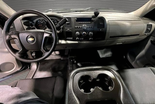 Used 2014 Chevrolet Silverado 2500 W/T w/ Snow Plow Prep Package AWD/4WD image 8