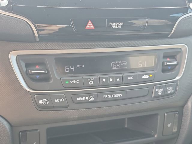 Used 2023 Honda Passport TrailSport image 24