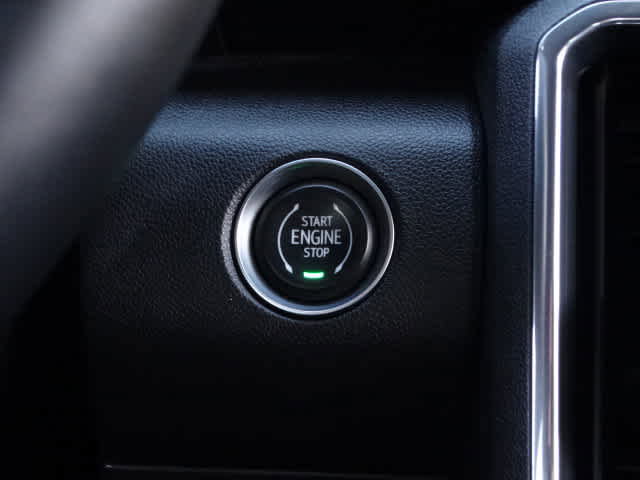 Used 2024 GMC Acadia Elevation w/ Black Edition image 30