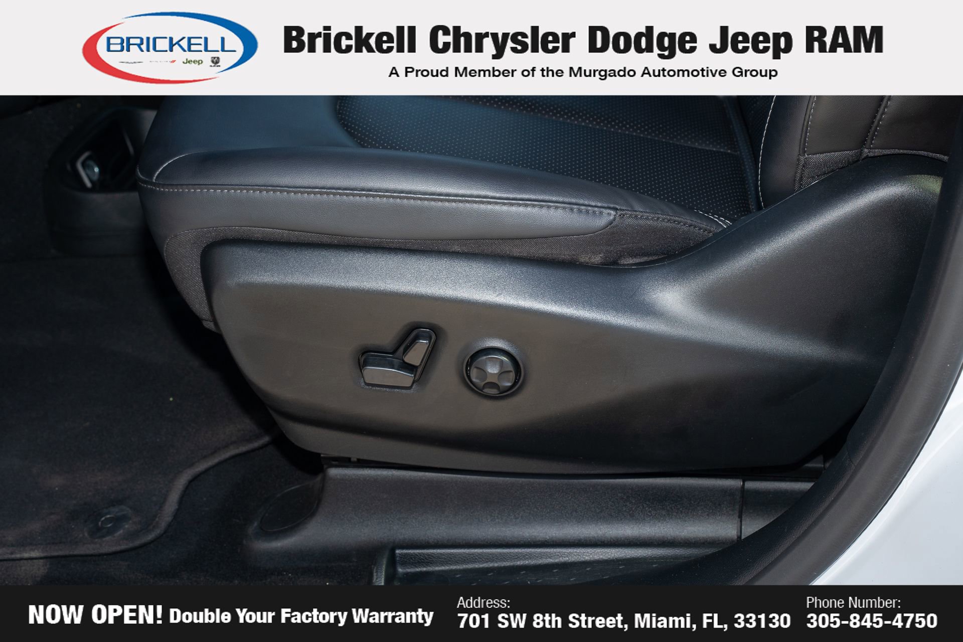 Used 2024 Chrysler Pacifica Limited FWD image 28