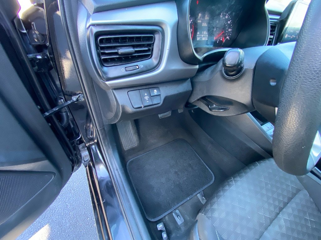 Used 2022 Kia Rio S image 29