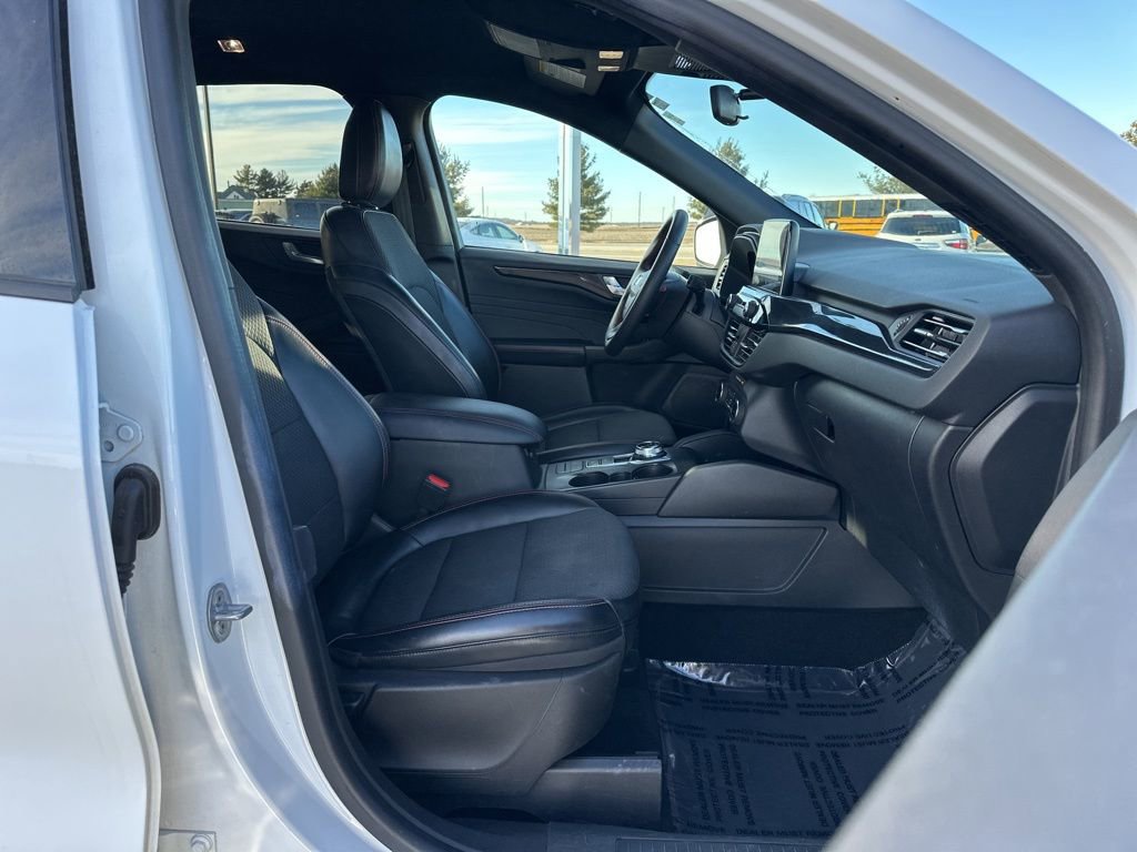 Used 2023 Ford Escape ST-Line image 20