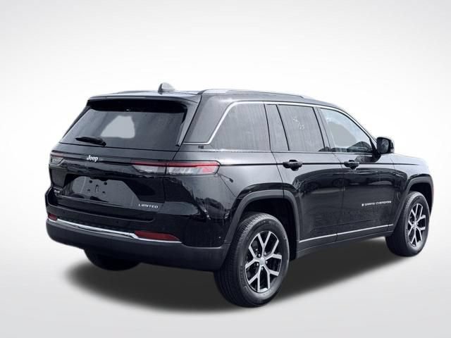 Used 2025 Jeep Grand Cherokee Limited AWD/4WD image 6