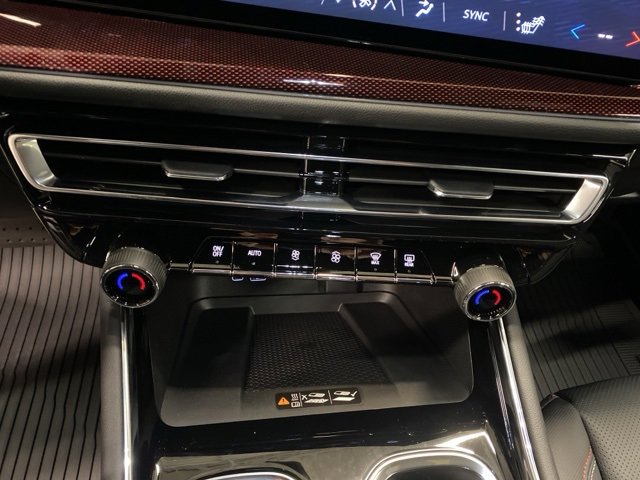 New 2026 Chevrolet Traverse Z71 w/ Enhanced Driving Package image 22