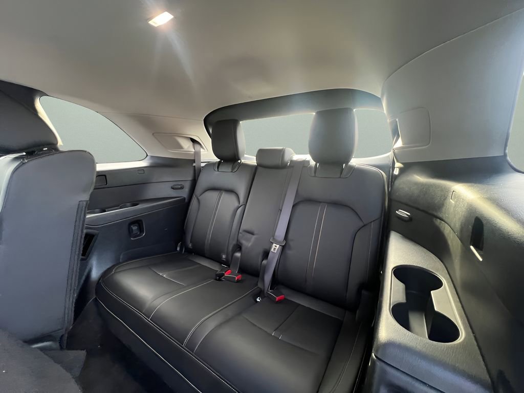 Used 2024 MAZDA CX-90 3.3 Turbo w/ Select Package image 23