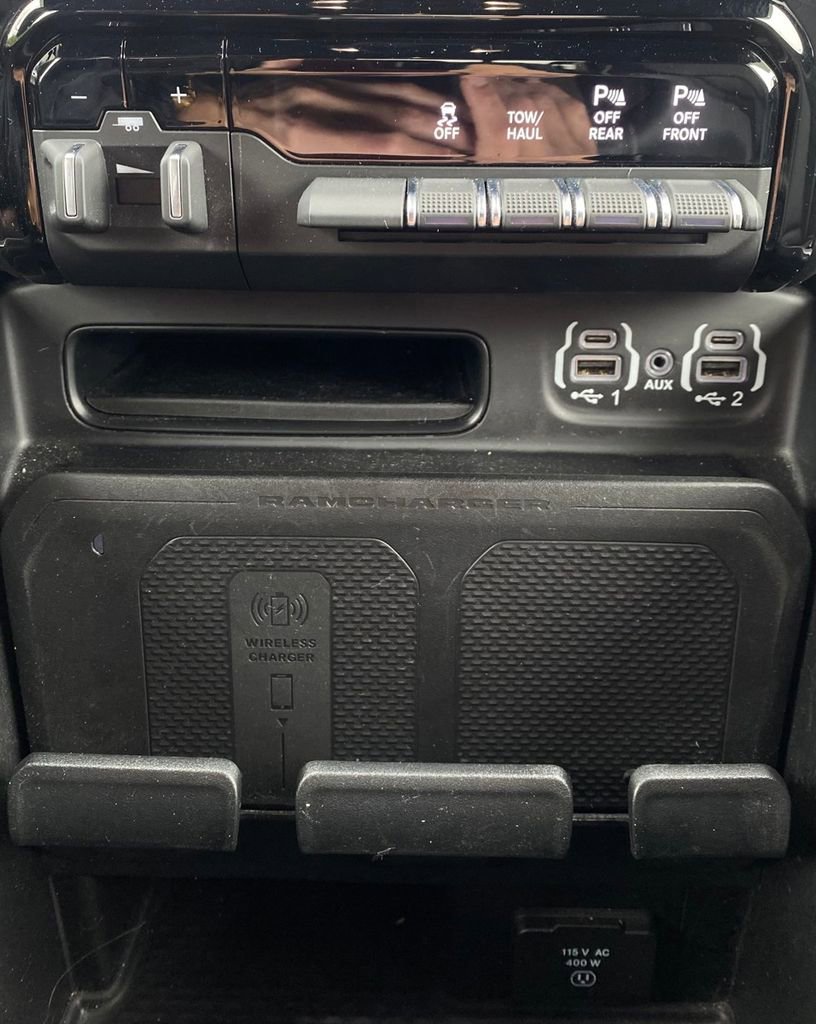 Used 2023 RAM 1500 Laramie image 21