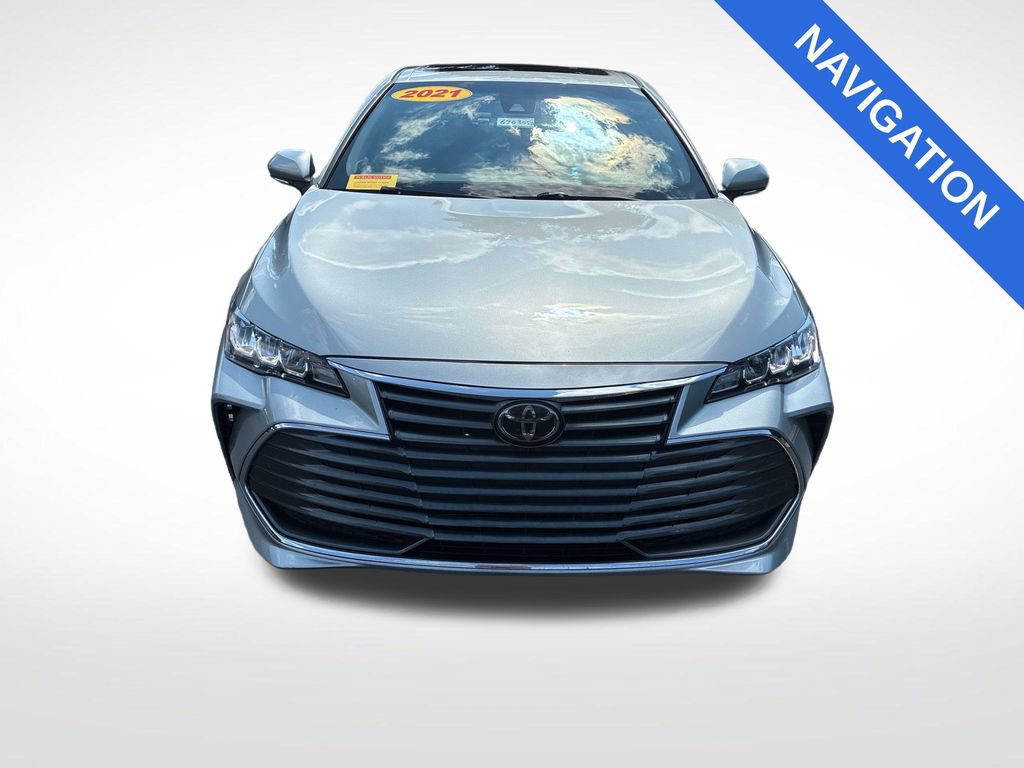 Used 2021 Toyota Avalon XLE w/ Moonroof Package FWD image 8