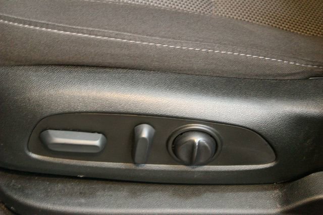 Used 2023 Chevrolet Traverse LT image 20