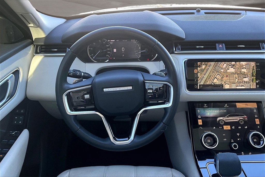 Used 2023 Land Rover Range Rover Velar S image 5