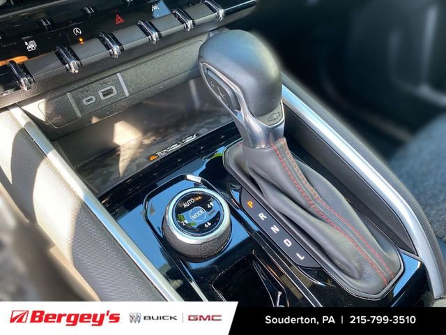 Certified 2024 Chevrolet Colorado Z71 w/ Z71 Convenience Package 2 image 18