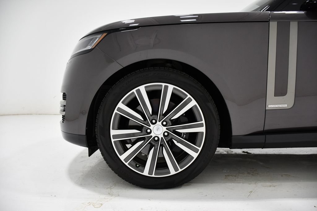 Used 2023 Land Rover Range Rover Autobiography AWD/4WD image 7