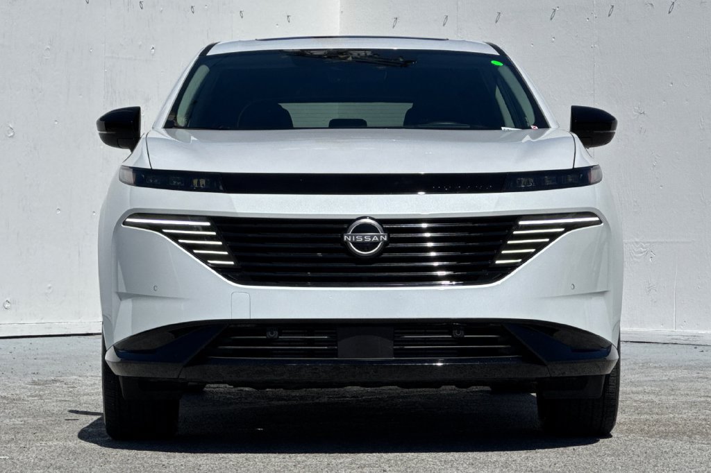 Certified 2025 Nissan Murano Platinum w/ Cargo Package AWD/4WD image 9