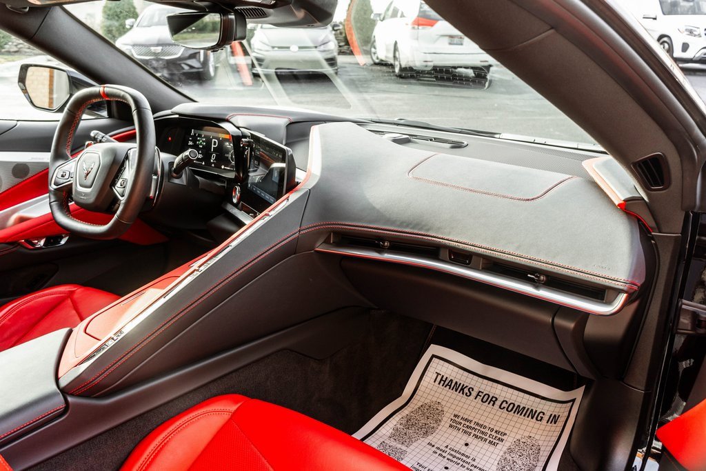 Used 2024 Chevrolet Corvette Stingray Preferred Cpe w/ Z51 Performance Package image 13