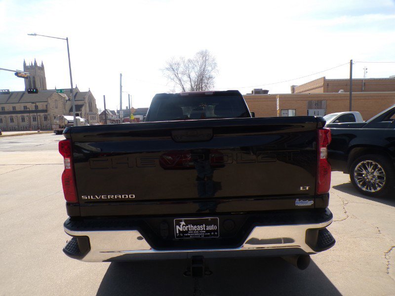 Used 2021 Chevrolet Silverado 3500 LT w/ Convenience Package image 4