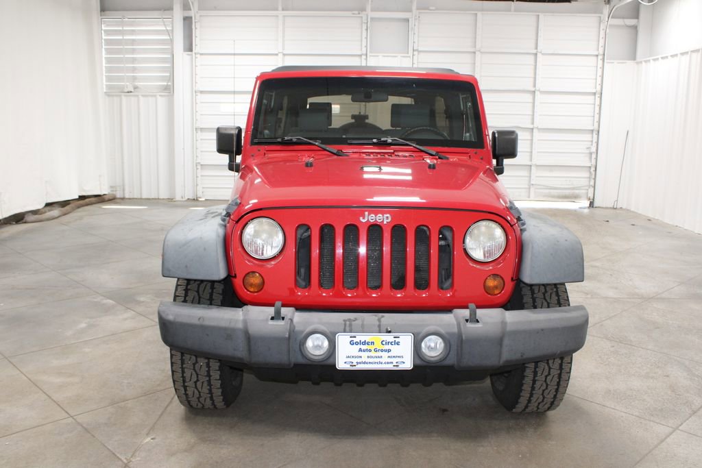 Used 2010 Jeep Wrangler Unlimited Sport image 3