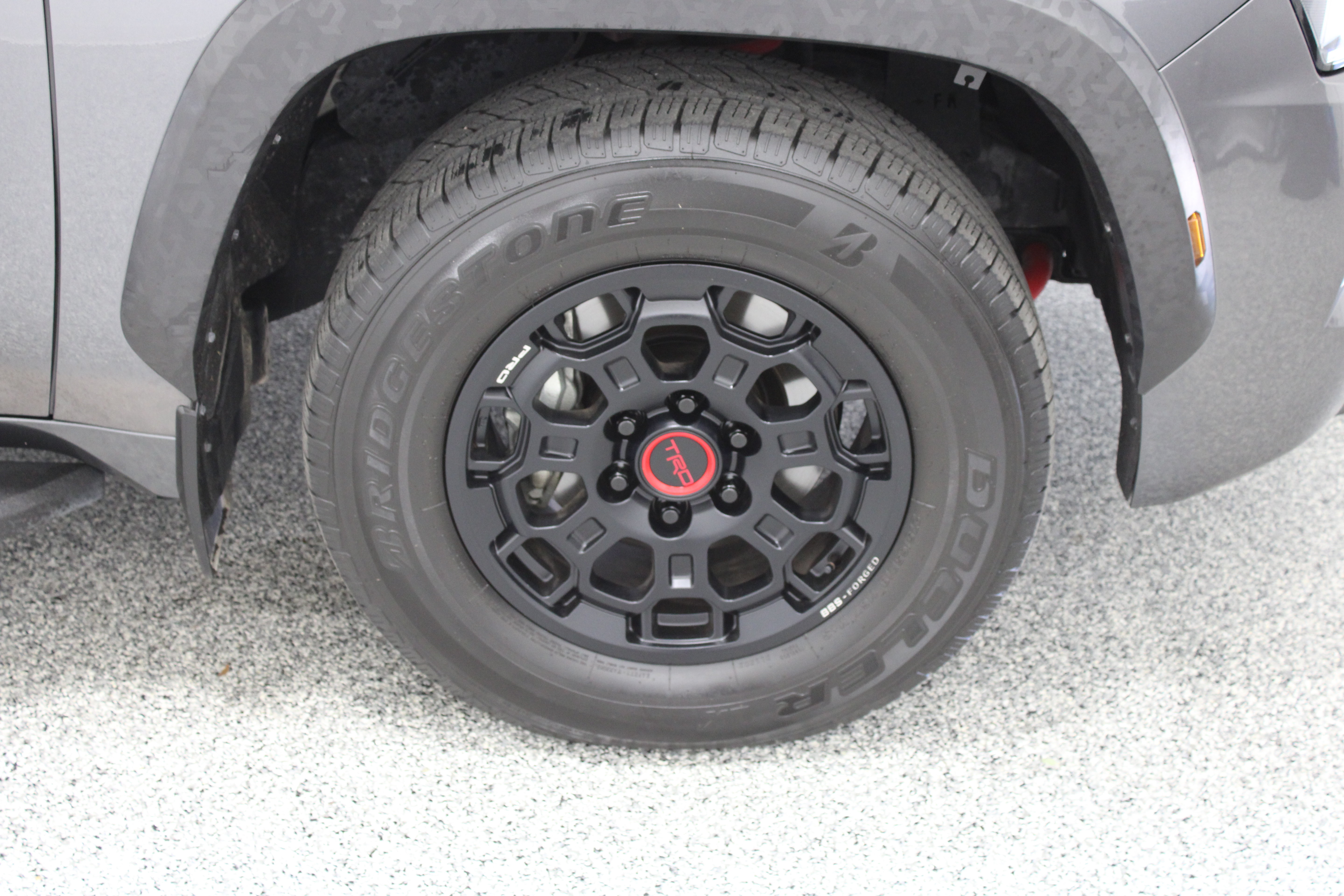 Used 2024 Toyota Sequoia TRD Pro AWD/4WD image 5