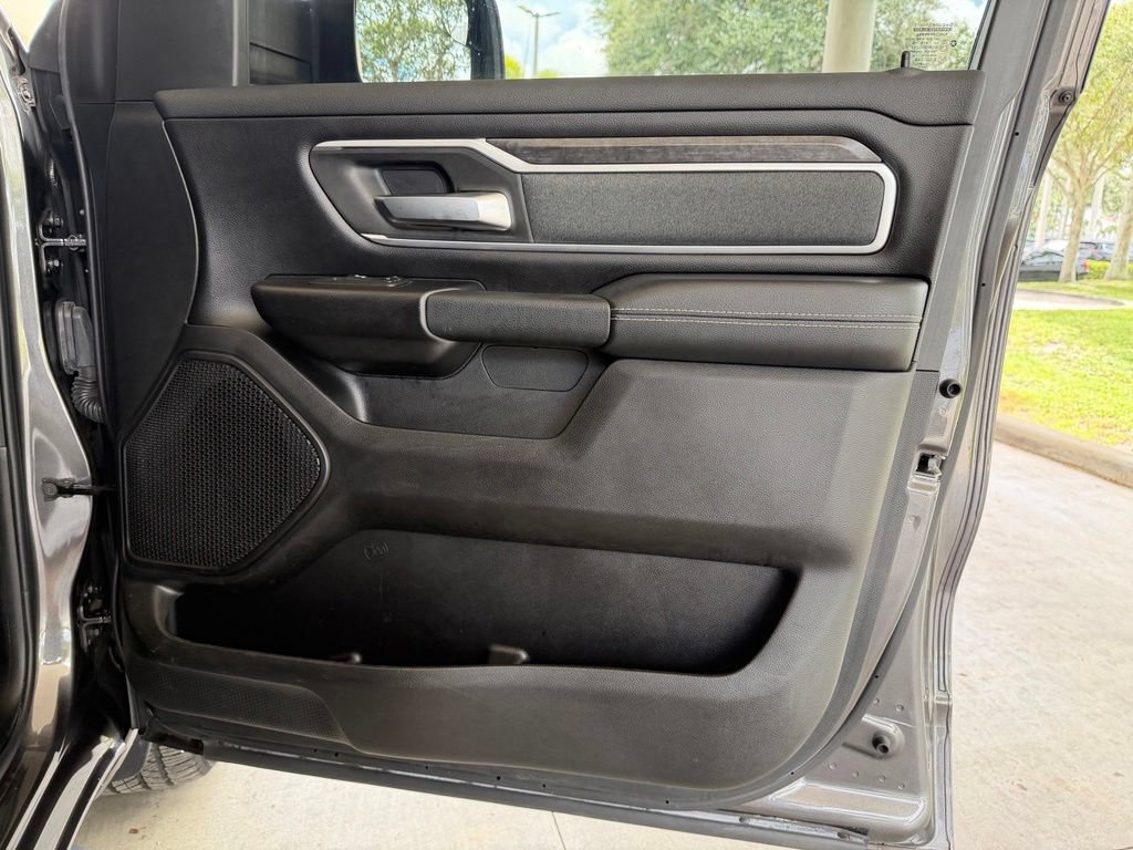 Used 2021 RAM 1500 Big Horn RWD image 28