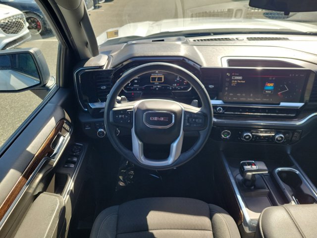 Used 2024 GMC Sierra 1500 Elevation AWD/4WD image 9